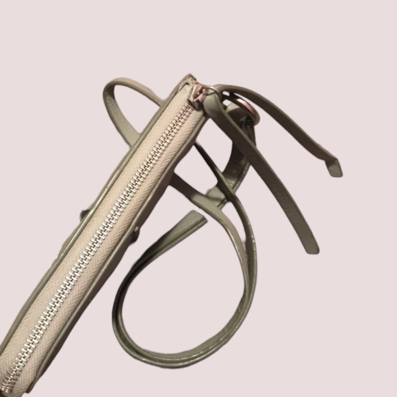 Lucky Brand Leather Convertible 3-in-1 Roze Bag in Mint Green - Picture 6 of 9